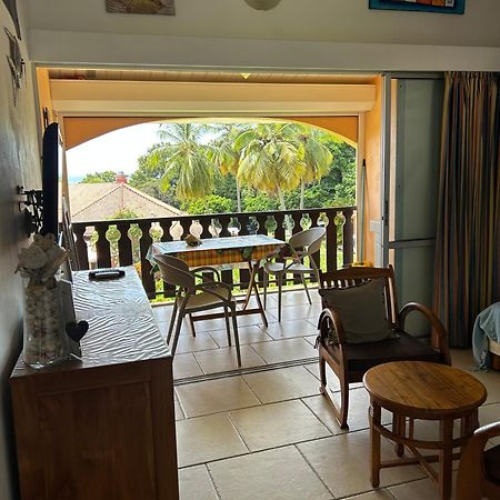 Case Coco A Sainte Anne Avec Wifi Vue Mer Bagian luar foto