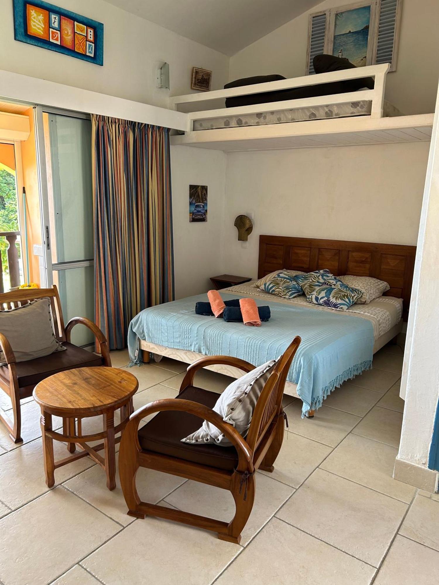 Case Coco A Sainte Anne Avec Wifi Vue Mer Bagian luar foto
